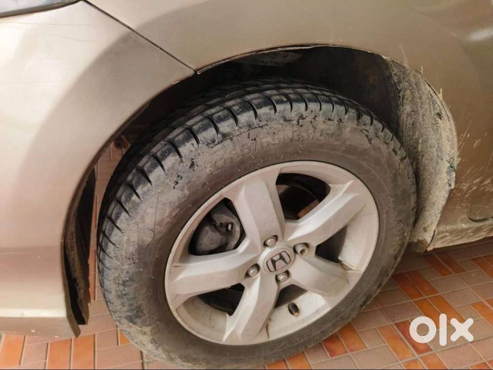 Honda City 1.5 I-vtec Petrol + Cng  Aug 2012  Well Maintained