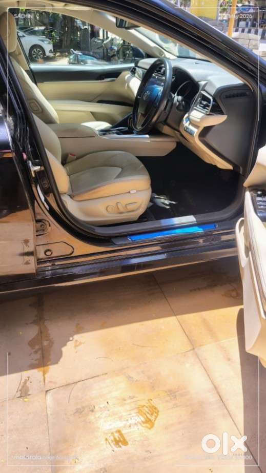 Toyota Camry Hybrid, 2020, Petrol