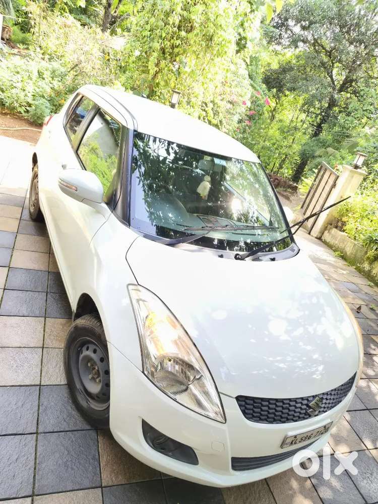 Maruti Suzuki New-gen Swift 2013 Diesel 105000 Km Driven