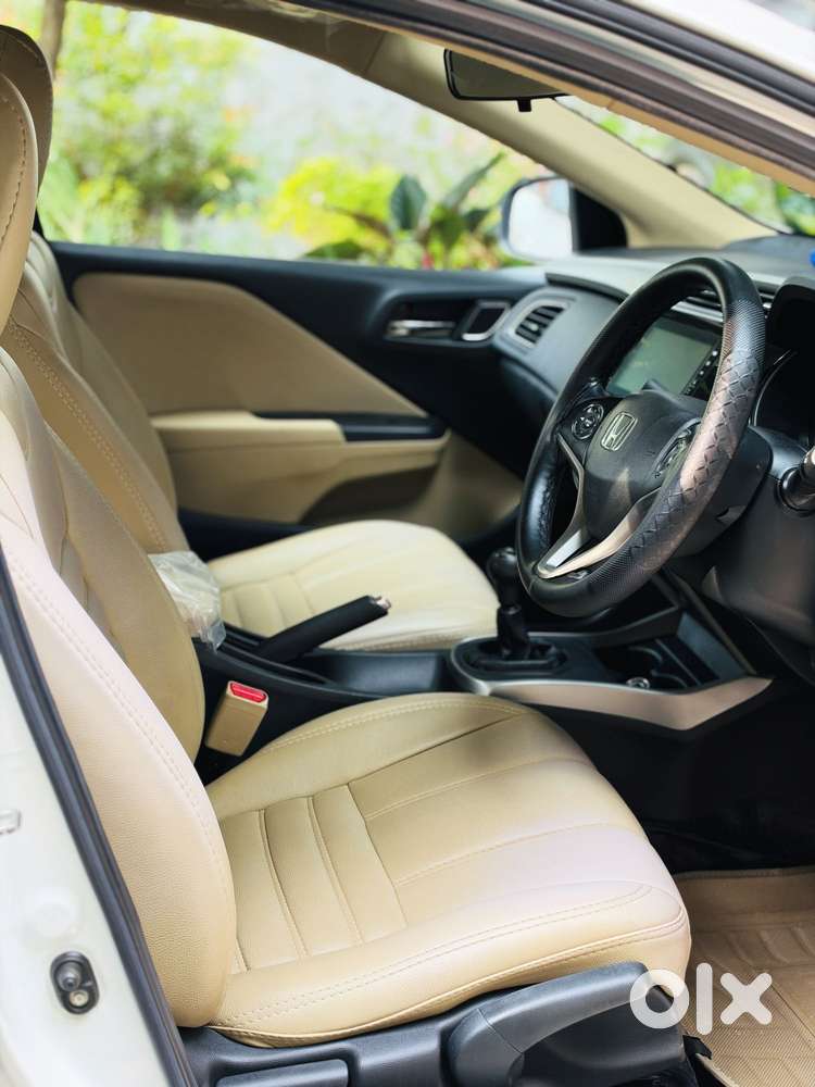 Honda City V Mt Exclusive, 2021, Petrol