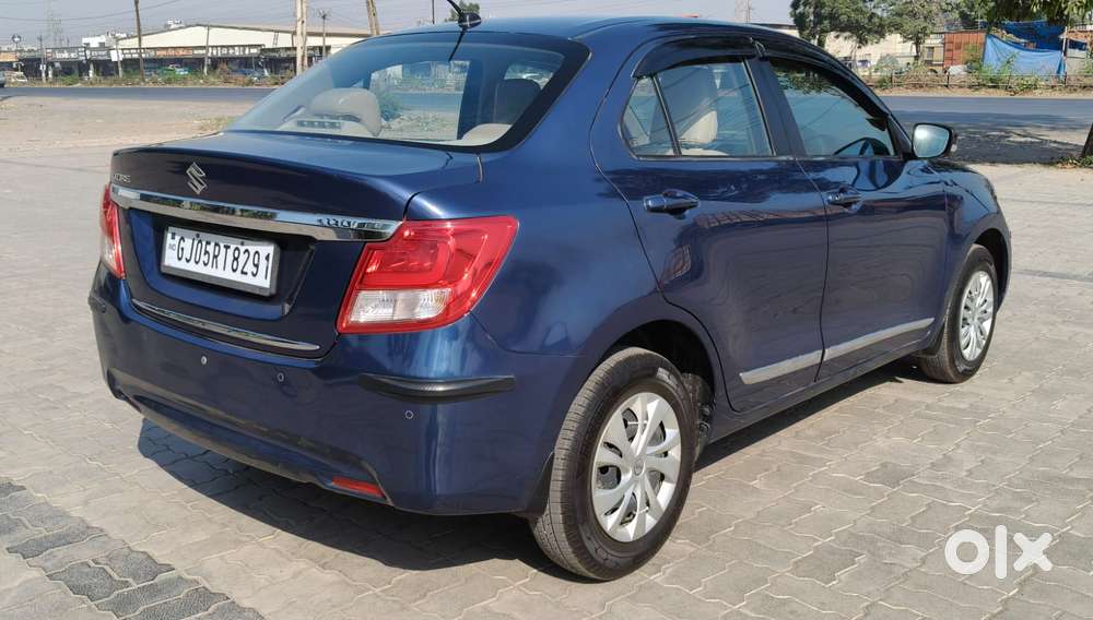 Maruti Suzuki Dzire 1.2 Vxi Cng, 2023, Cng & Hybrids