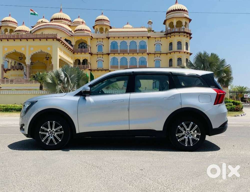 Mahindra Xuv700 2.2 Ax 7 Diesel At Luxury Pack Str, 2022, Diesel