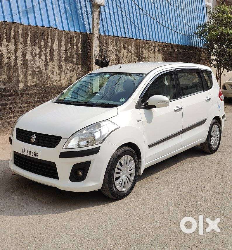 Maruti Suzuki Ertiga 2012-2015 Vdi, 2012, Diesel