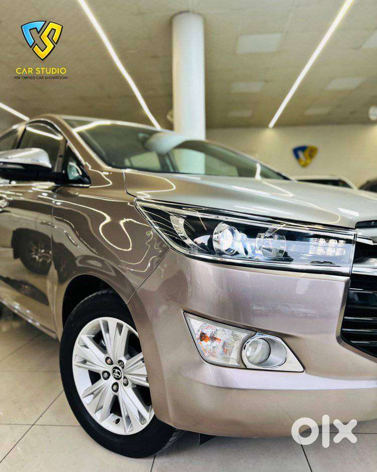 Toyota Innova Crysta 2.8z Automatic, 2018, Diesel