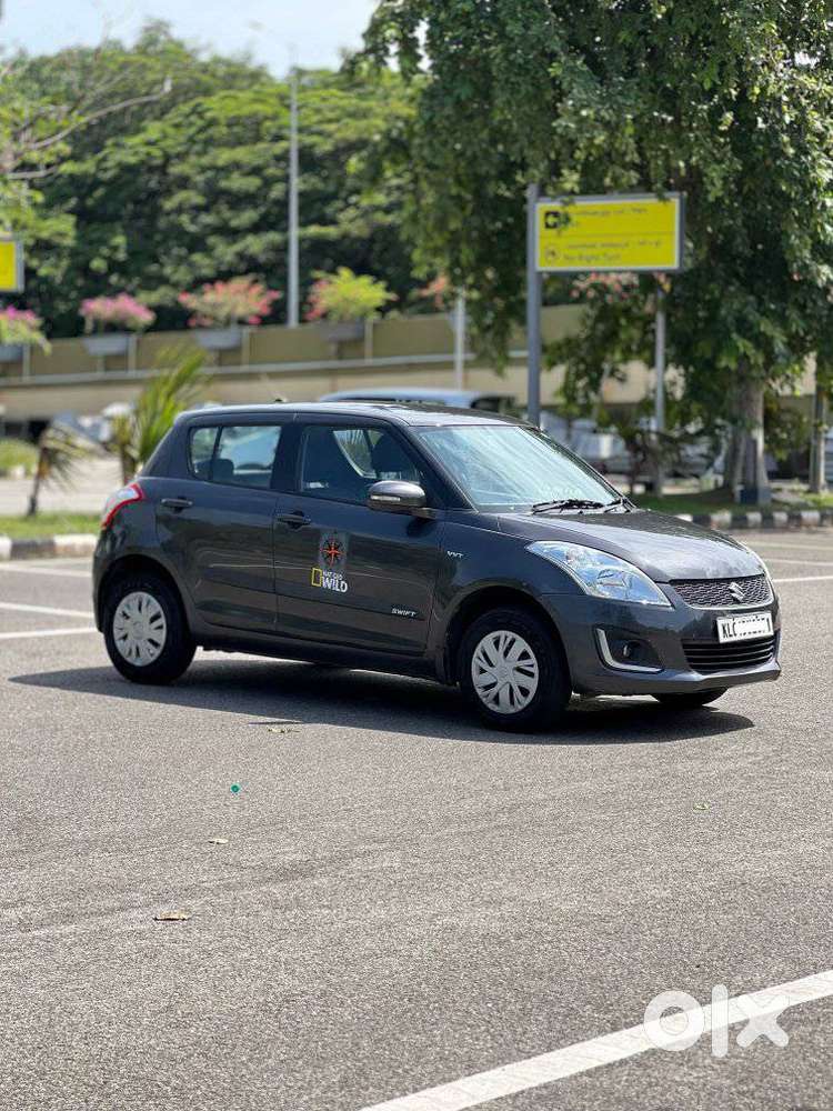 Maruti Suzuki Swift Vxi, 2015, Petrol