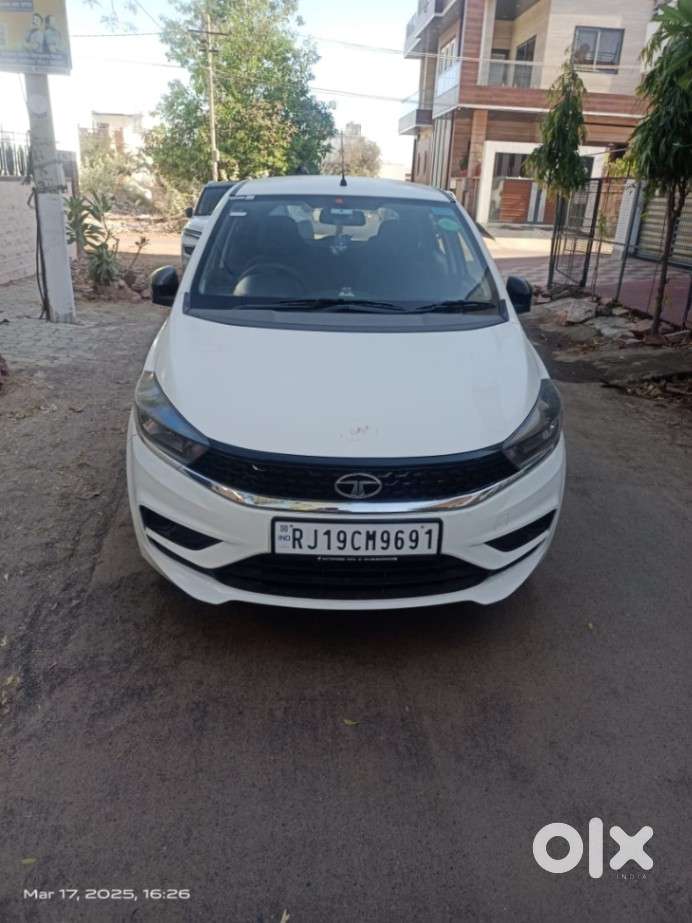Tata Tiago 1.2 Revotron Xt Rhythm, 2023, Petrol