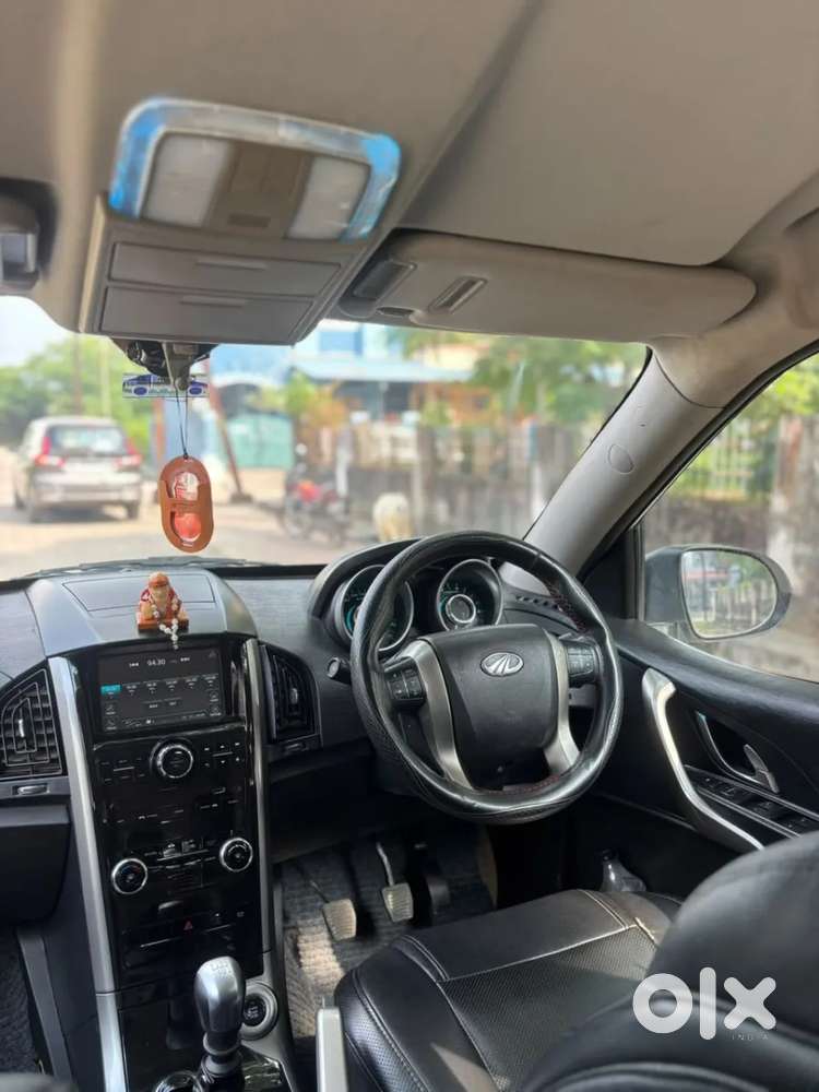 Mahindra Xuv500 W7, 2020, Diesel