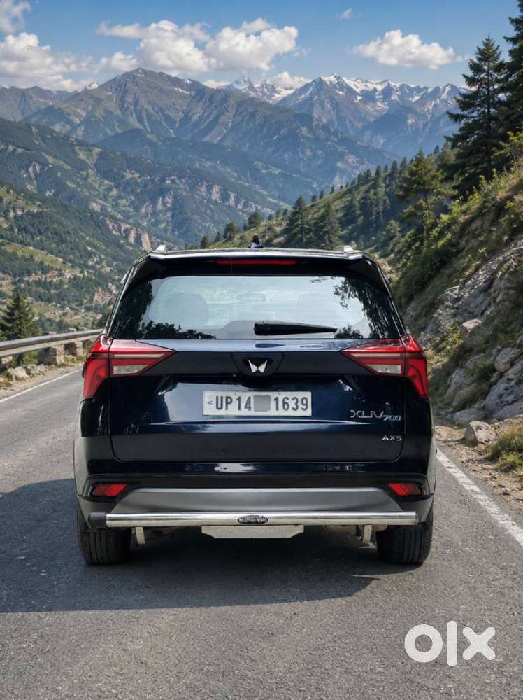 Mahindra Xuv700 2.0 Ax 5 Petrol At Str, 2023, Petrol