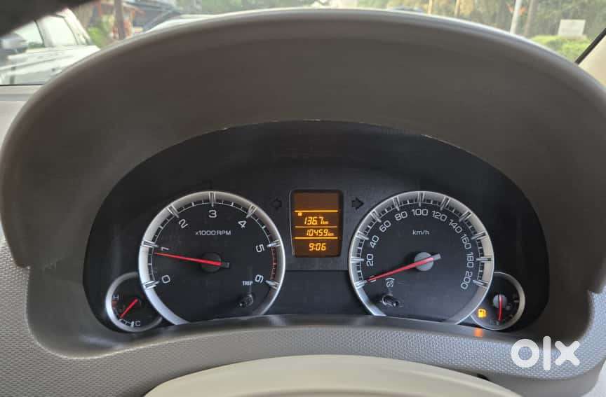 Maruti Suzuki Ertiga 2012-2015 Vdi, 2013, Petrol