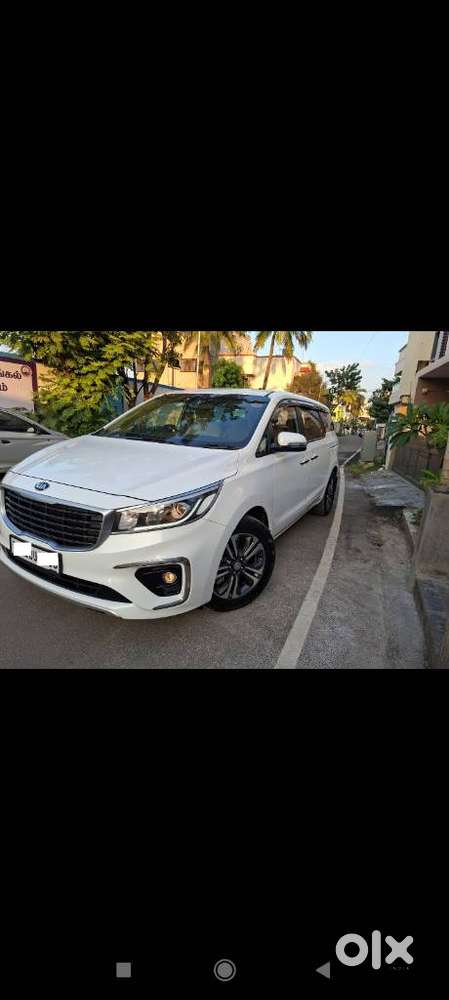 Kia Carnival Premium, 2021, Diesel