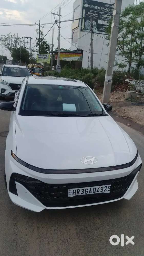 Hyundai Verna 2023 Suv