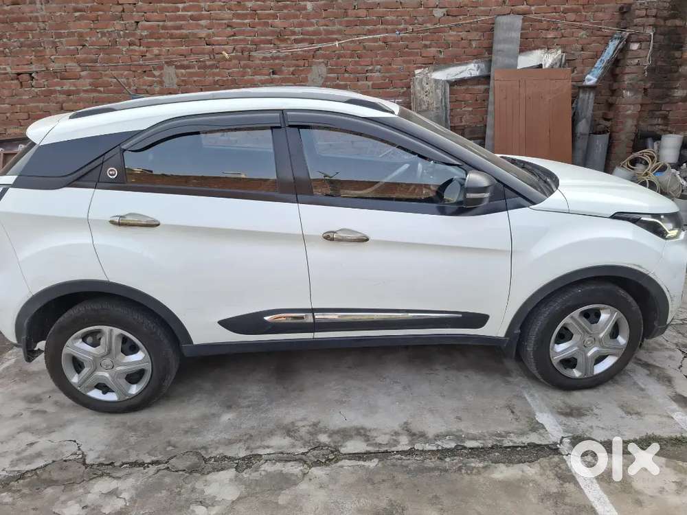 Tata Nexon Diesel Manual 2023 95985 Km
