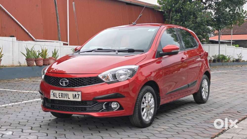 Tata Tiago Xza, 2017, Petrol