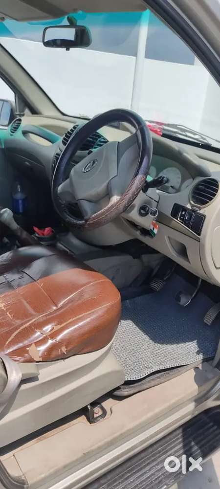 Mahindra Quanto Seven Seater