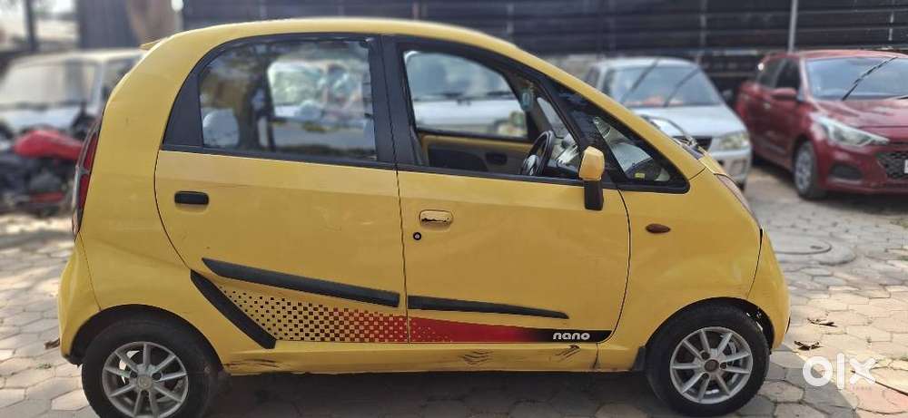 Tata Nano Xe, 2013, Petrol