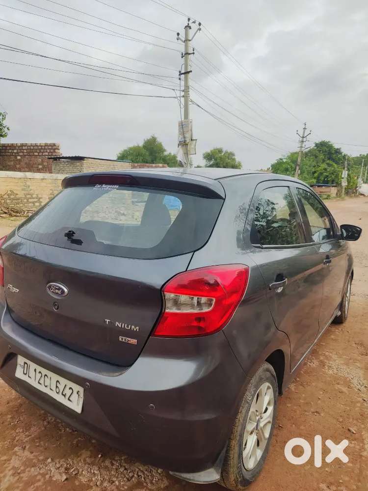 Ford Figo Titanium 2017
