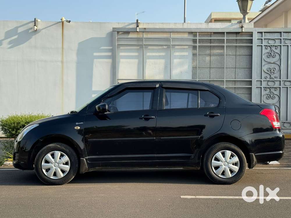 Maruti Suzuki Swift Dzire Lxi Option, 2010, Diesel