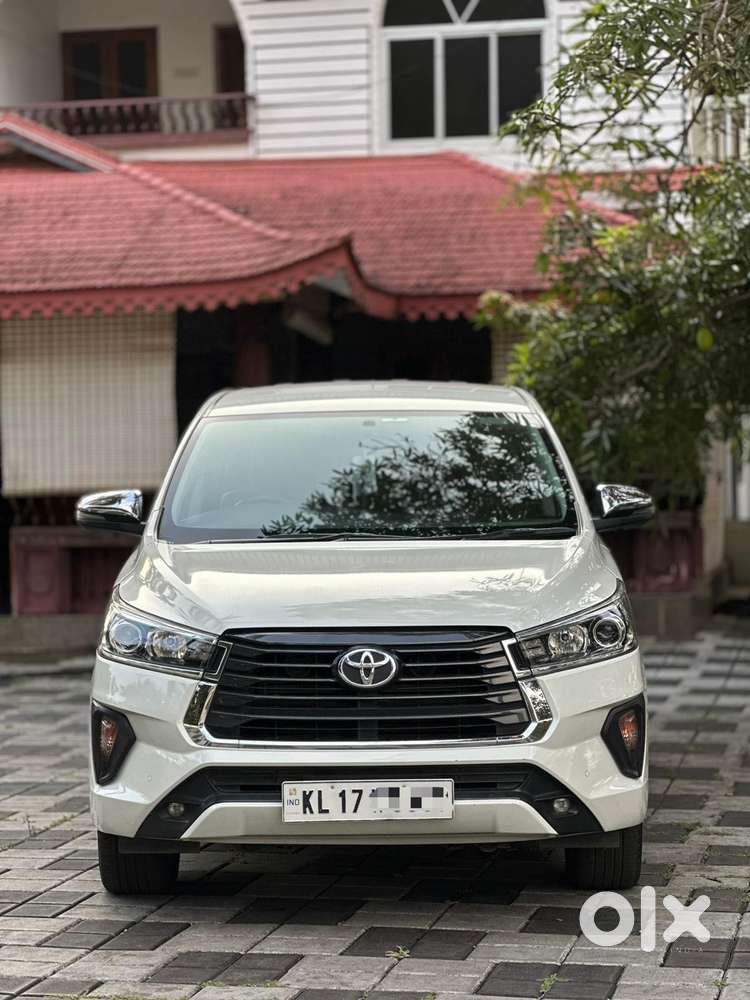 Toyota Innova Crysta 2.4 Z 7 Str, 2022, Diesel