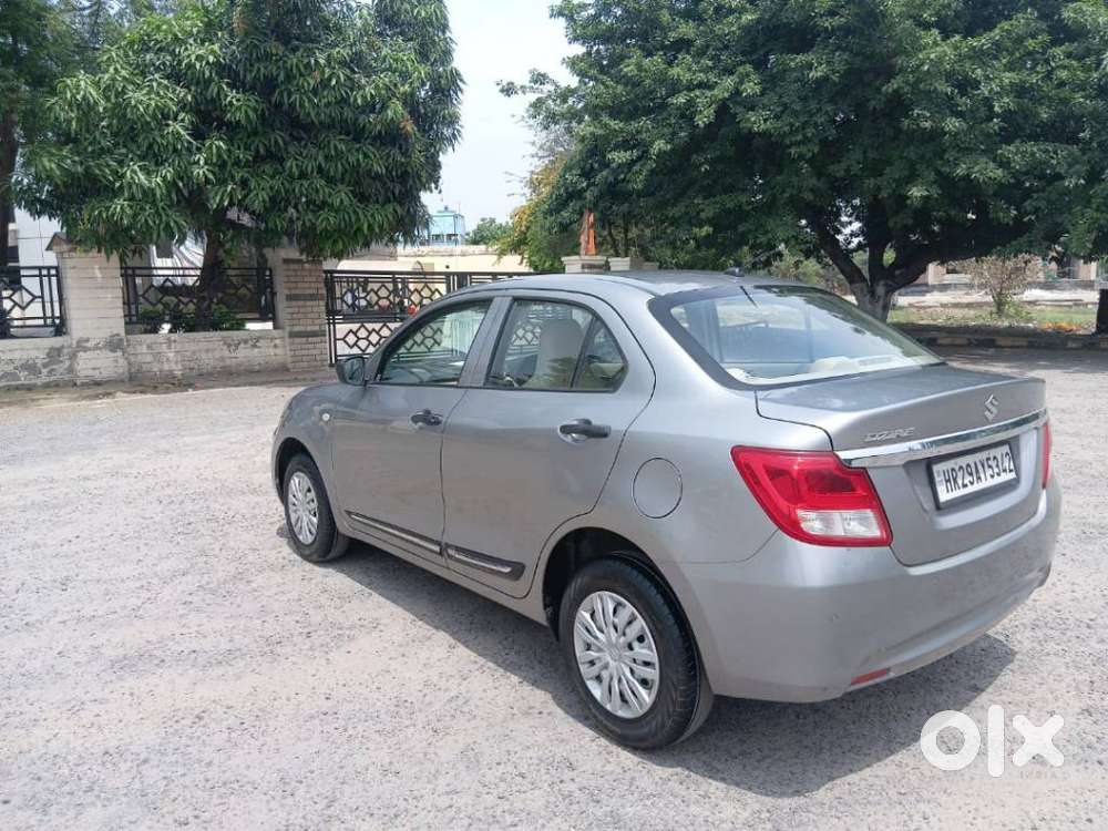Maruti Suzuki Swift Dzire Lxi Option, 2022, Petrol