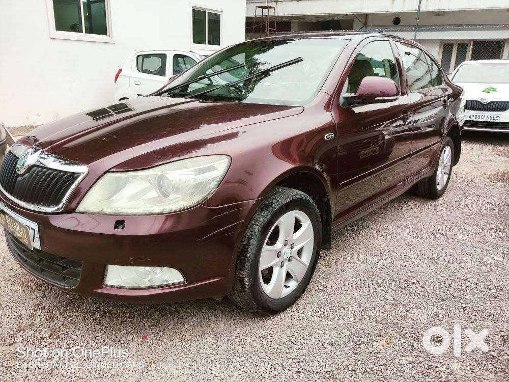 Skoda Laura 2.0 Tdi At L And K, 2012, Diesel