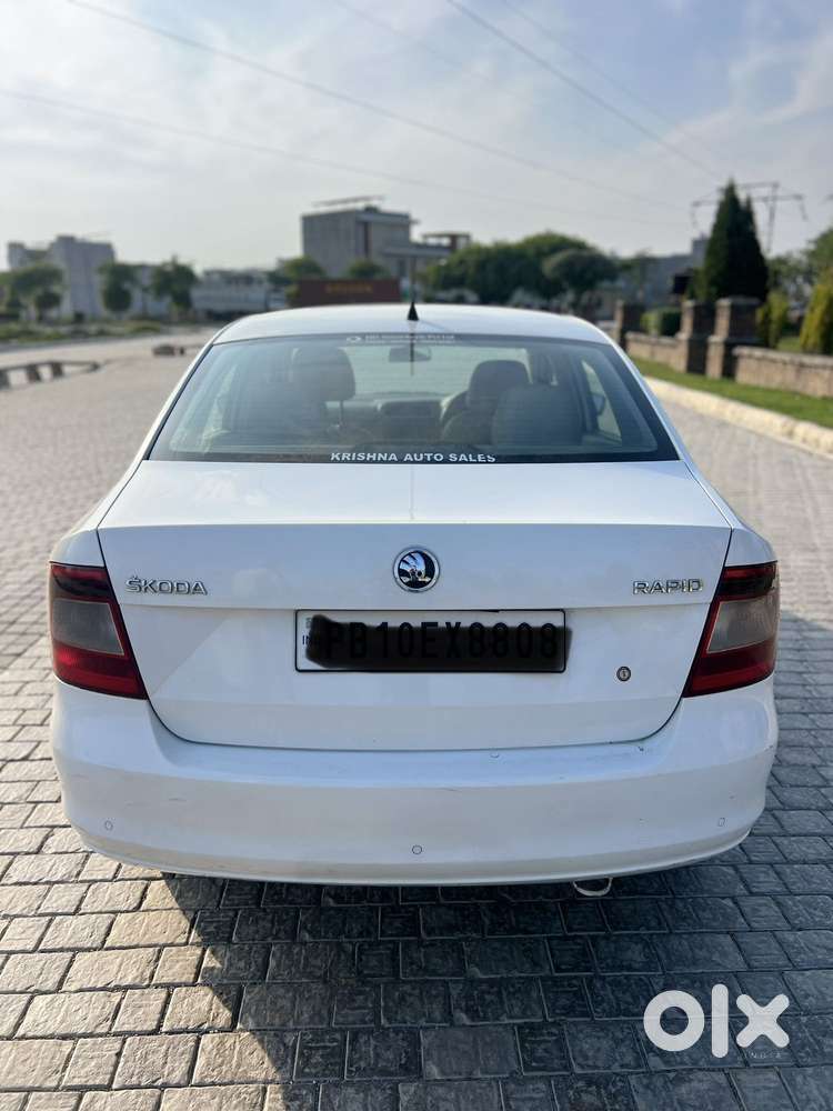 Skoda Rapid 2013-2016 1.5 Tdi At Ambition With Alloy Wheel, 2014, Di..