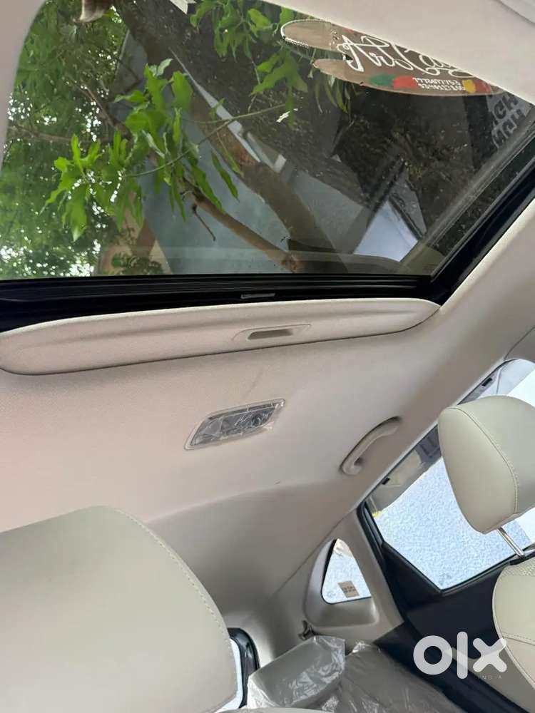 Kia Seltos 2022 Petrol 32500 Km Driven