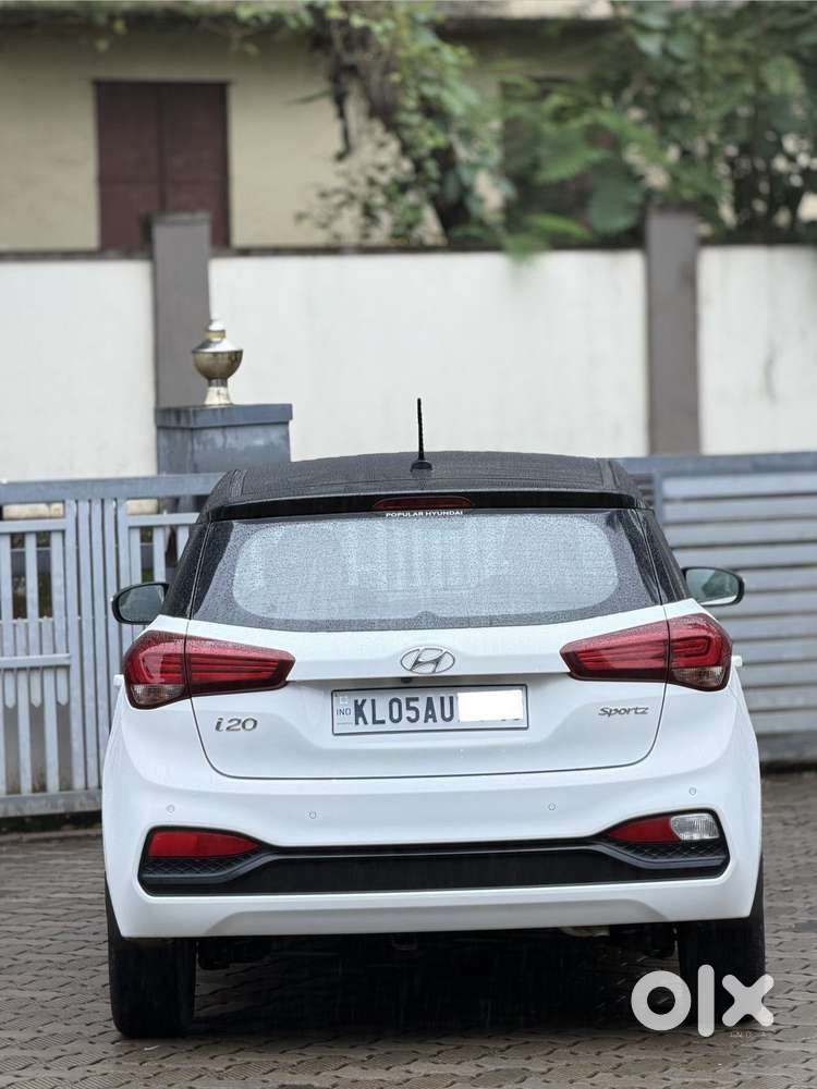 Hyundai I20 Sportz Plus Dual Tone, 2019, Petrol