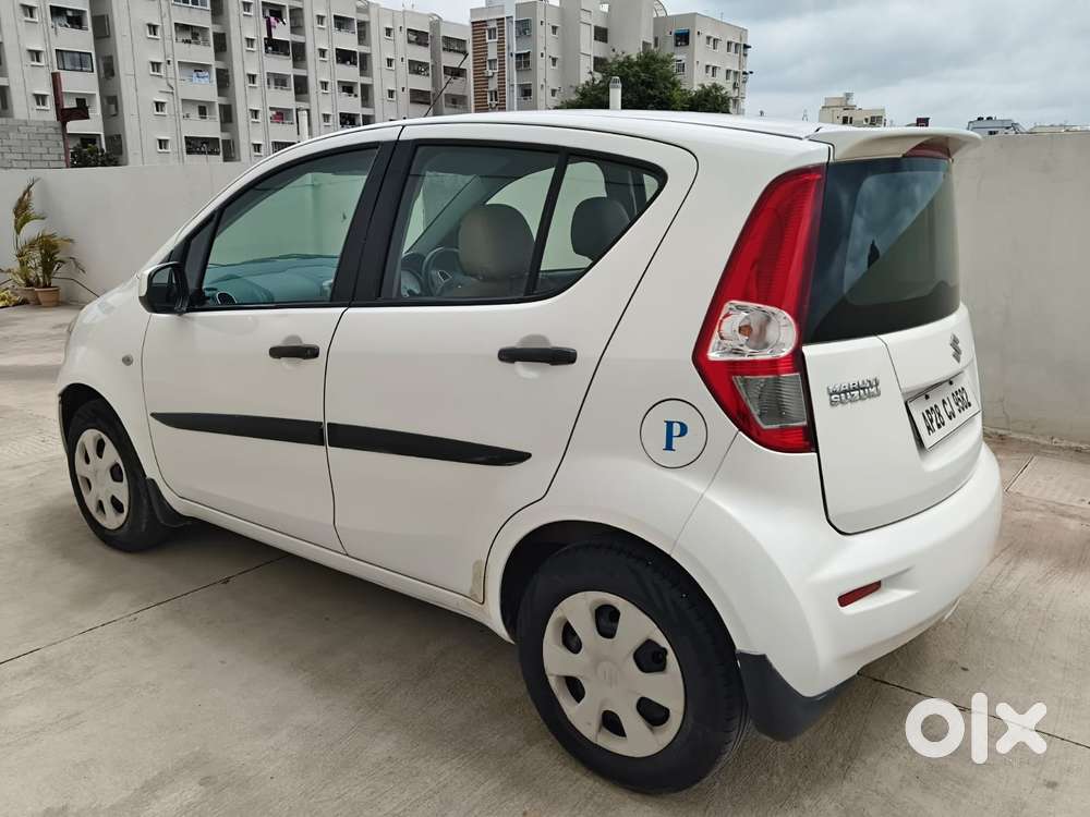 Maruti Suzuki Ritz Vxi, 2013, Petrol