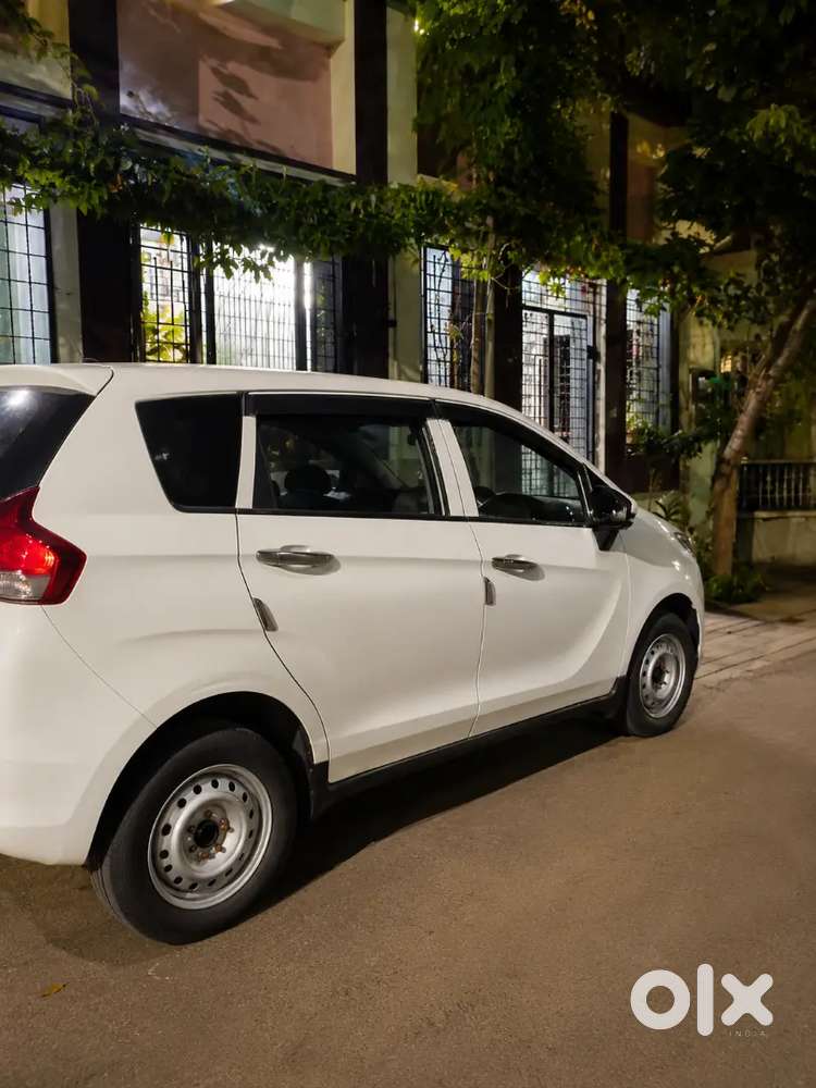Mahindra Marazzo Diesel 2019
