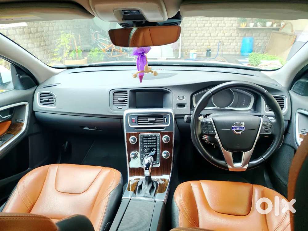 Volvo Car S60 D4 Momentum New Condition 1st Owner Less Driven Car