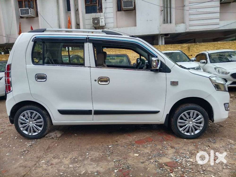 Maruti Suzuki Wagon R Vxi 1.2, 2016, Petrol