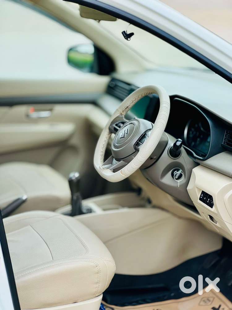 Maruti Suzuki Ertiga, 2023, Petrol