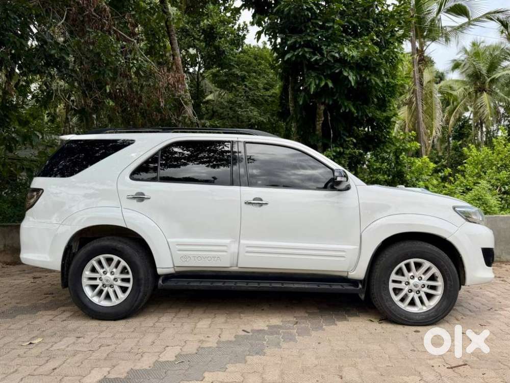 Toyota Fortuner 3.0 4x4 Manual, 2014, Diesel