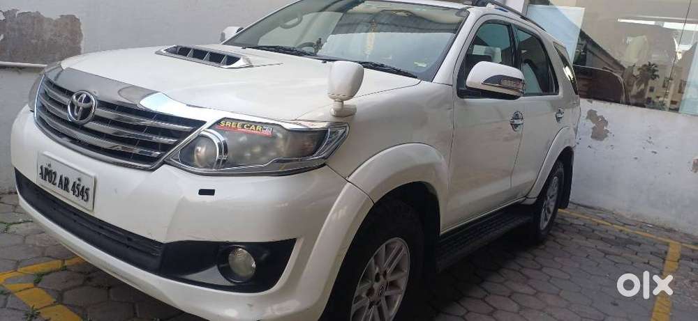 Toyota Fortuner 3.0 Sportivo 4x2 Mt, 2014, Diesel