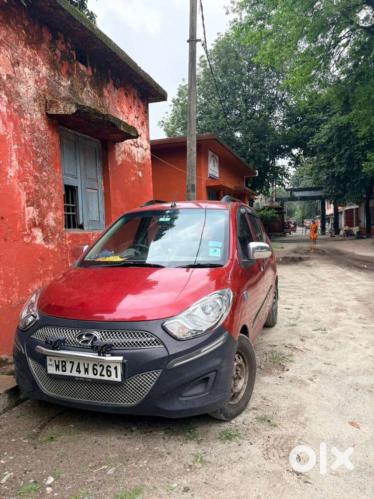 Hyundai I10 2011 .31000km Driven