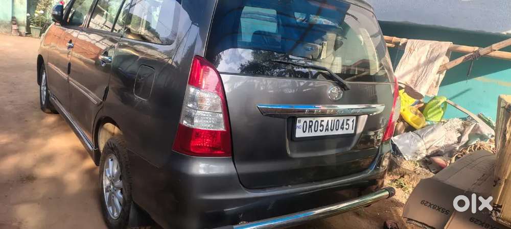 Toyota Innova 2012 Diesel 170000 Km Driven