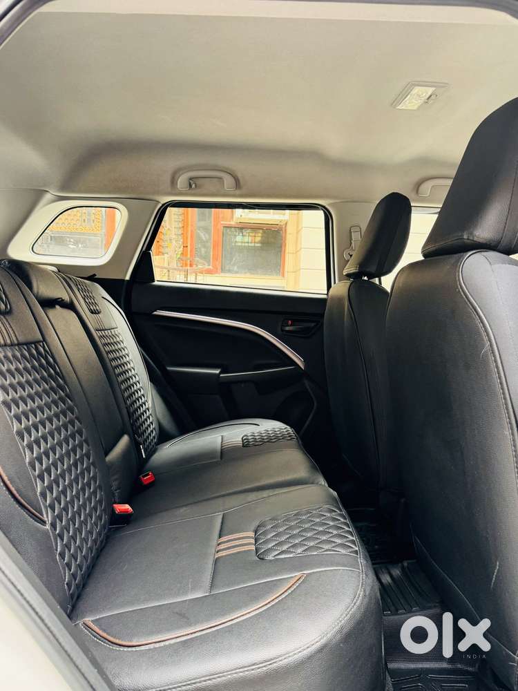 Maruti Suzuki Brezza 1.5 Lxi Smart Hybrid, 2025, Petrol
