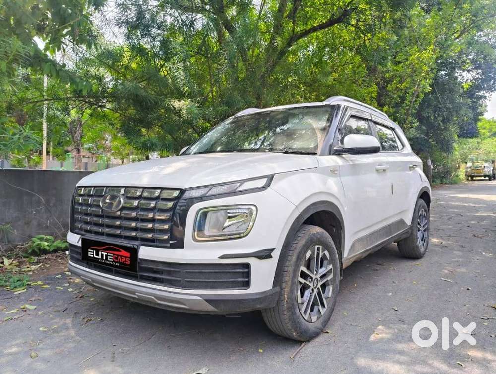 Hyundai Venue E 1.2 Petrol, 2023, Petrol