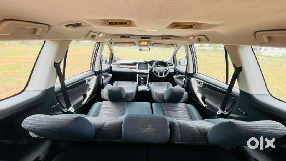 Toyota Innova Crysta 2.4 V, 2017, Diesel