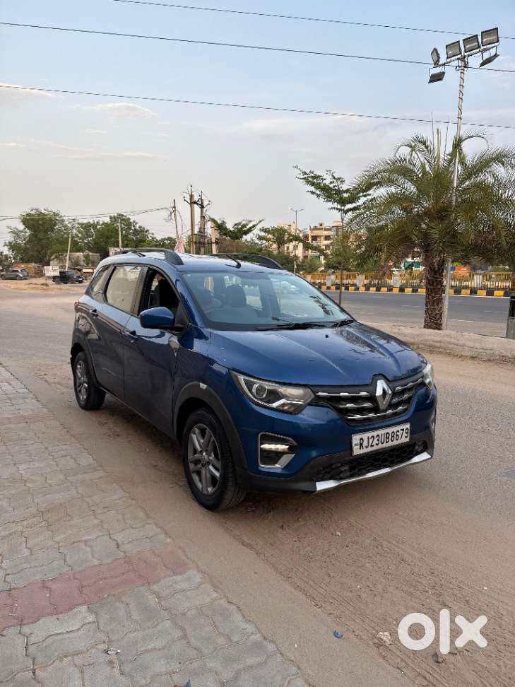 Renault Triber 1.0 Rxz Dual Tone, 2020, Petrol