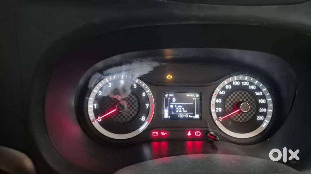 Hyundai Aura Cng