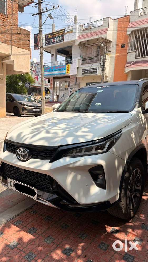 Toyota Fortuner Legender 2022 Diesel Well Maintained