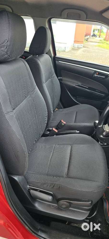 Maruti Suzuki Swift Vvt Zxi, 2013, Petrol