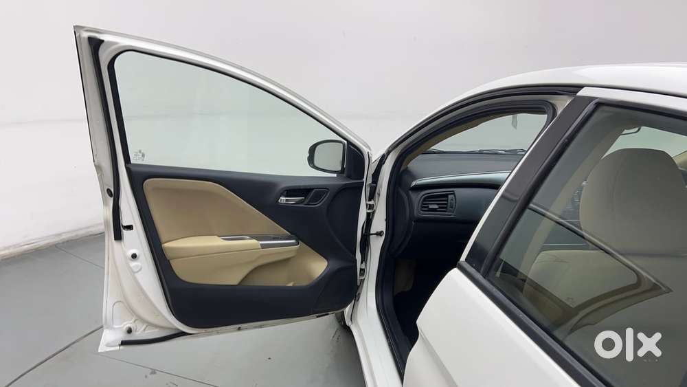 Honda City I-vtec S, 2015, Petrol