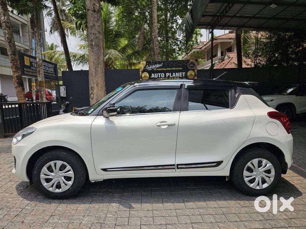 Maruti Suzuki Swift 2018 Amt Vxi, 2023, Petrol