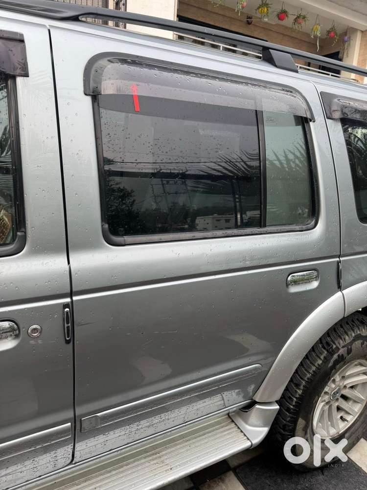 Ford Endeavour Diesel 2003 150000 Driven