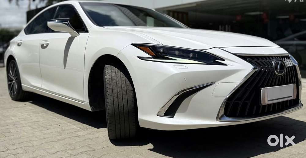 Lexus Es 300h, 2023, Petrol