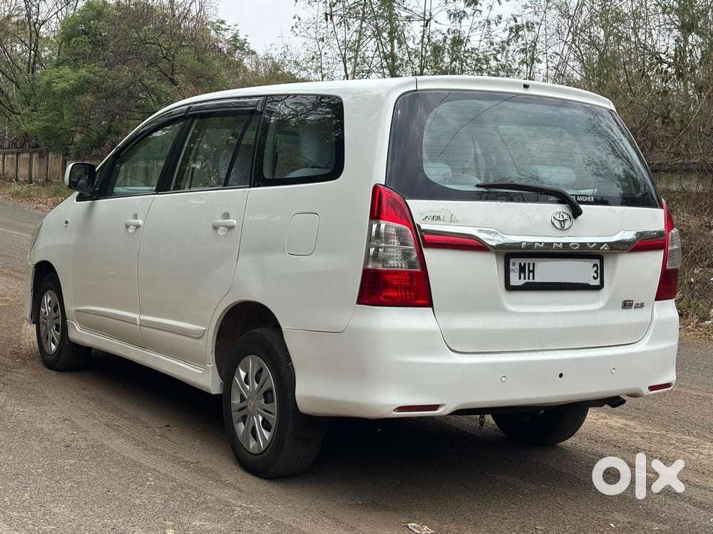 Toyota Innova [2013-2016] 2.5 G4 8 Str, 2016, Diesel