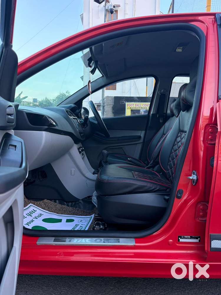 Tata Tiago, 2024, Petrol