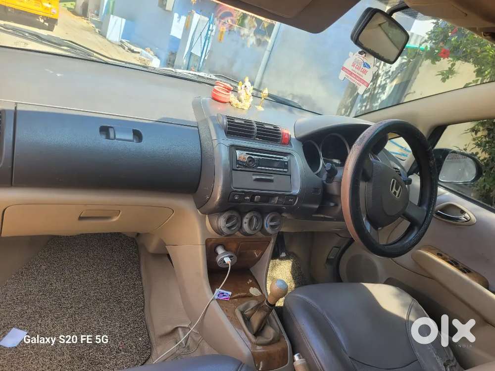 Honda City Zx 2006 Petrol Well Maintained